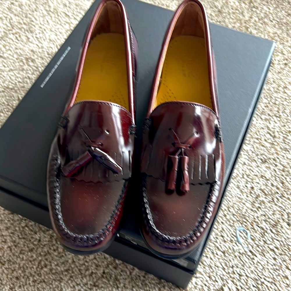 Weejuns G.H. Bass & Co. women’s size 8.5